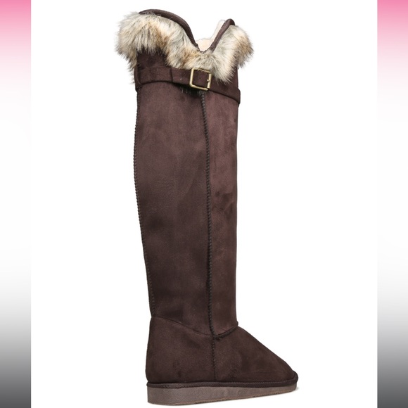 Knee High Fuzzie Flat Boot - Picture 3 of 5